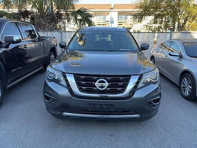 Used 2017 Nissan Pathfinder - photo 1