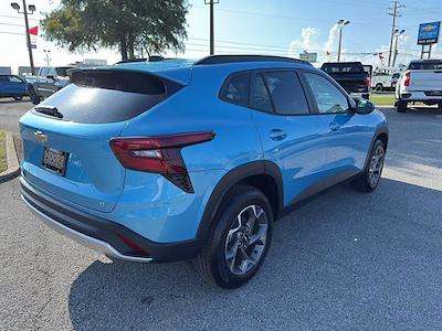 2025 Chevrolet Trax FWD SUV for sale #C340221 - photo 2