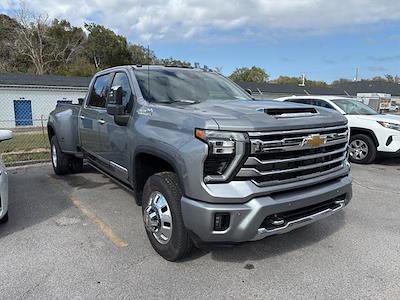 Used 2025 Chevrolet Silverado 3500 - photo 1