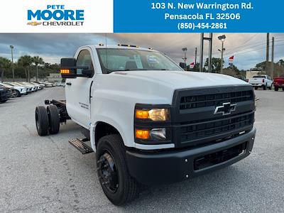 2024 Chevrolet Silverado 6500 Regular Cab DRW 2WD, Cab Chassis for sale #H366348 - photo 1