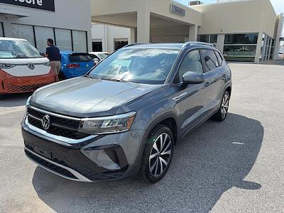 Used 2023 Volkswagen Taos - photo 1