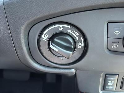 Used 2024 Nissan Frontier - photo 1