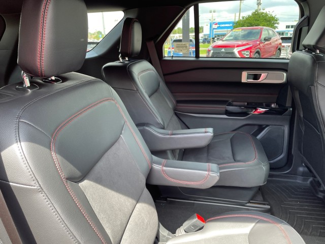 Used 2023 Ford Explorer - photo 14