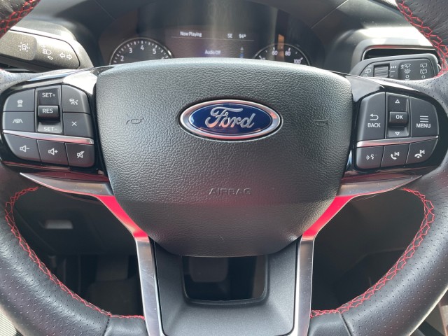 Used 2023 Ford Explorer - photo 22