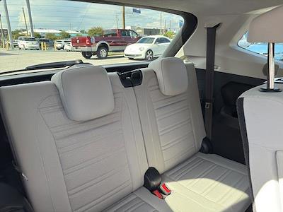 Used 2024 Volkswagen Tiguan - photo 1