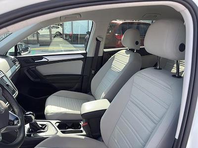 Used 2024 Volkswagen Tiguan - photo 1