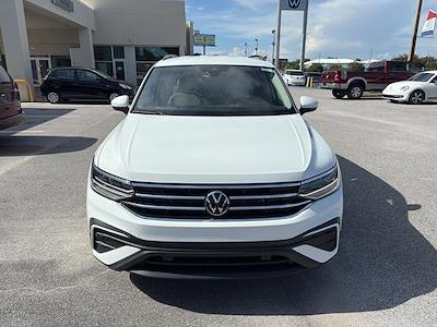Used 2024 Volkswagen Tiguan - photo 1