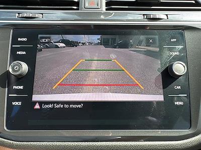 Used 2024 Volkswagen Tiguan - photo 1