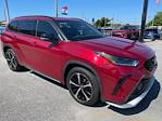 2022 Toyota Highlander FWD SUV for sale #IP41131 - photo 8