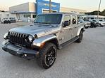 2021 Jeep Gladiator Crew Cab 4x4 Pickup for sale #L175033A - photo 4
