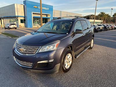 Used 2014 Chevrolet Traverse - photo 1