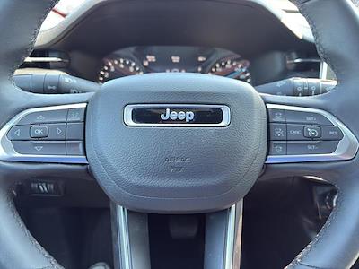 Used 2023 Jeep Compass - photo 1