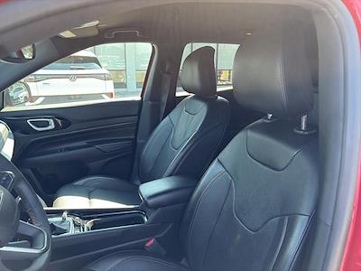 Used 2023 Jeep Compass - photo 1