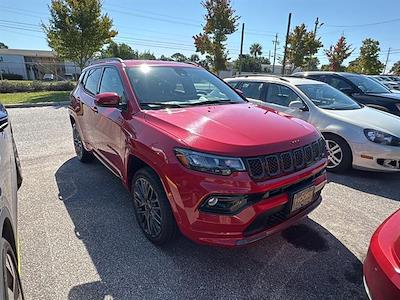 Used 2023 Jeep Compass - photo 1