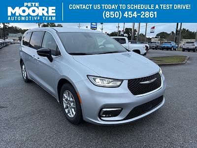 2024 Chrysler Pacifica FWD Minivan for sale #P29870 - photo 1