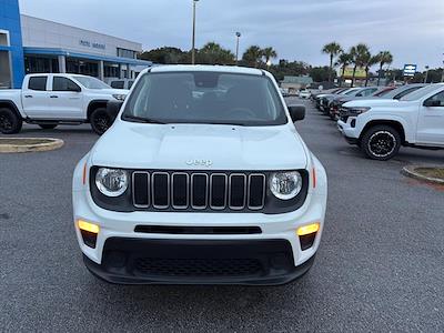 Used 2023 Jeep Renegade Latitude for sale #P29891 - photo 2