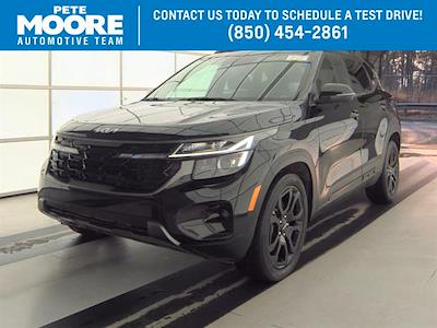 Used 2024 Kia Seltos - photo 1