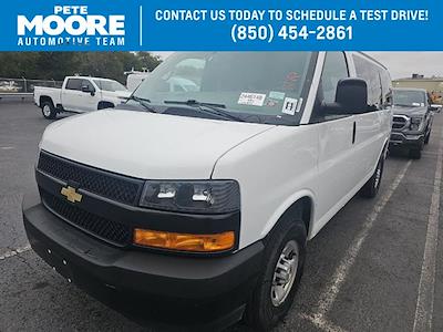 Used 2023 Chevrolet Express 3500 - photo 1