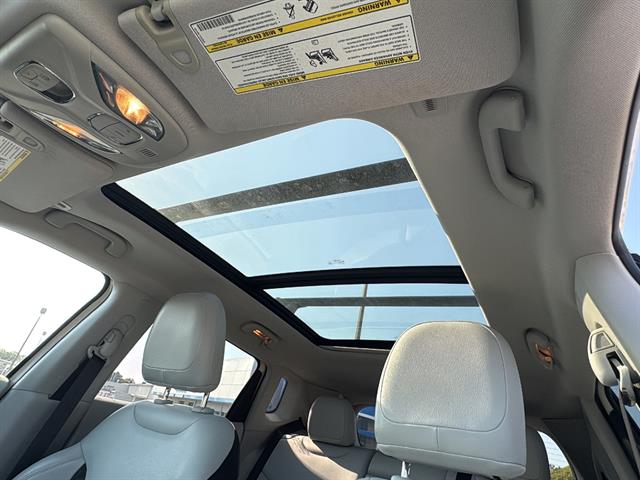 Used 2019 Jeep Compass - photo 24