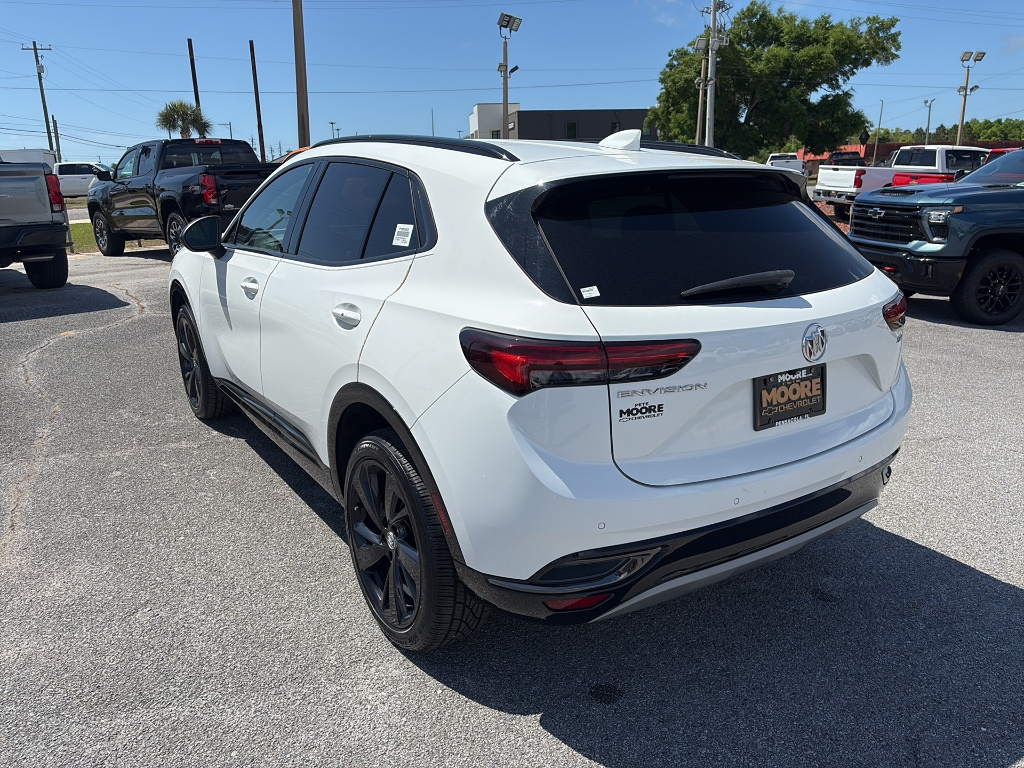 Used 2022 Buick Envision - photo 5
