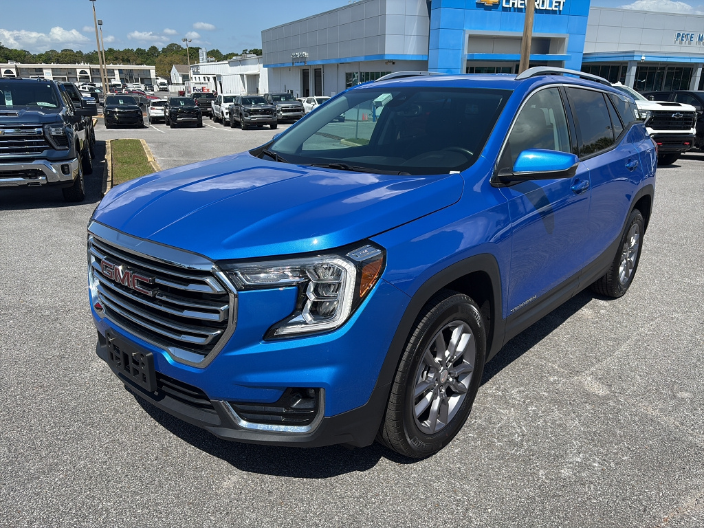 Used 2024 GMC Terrain - photo 35