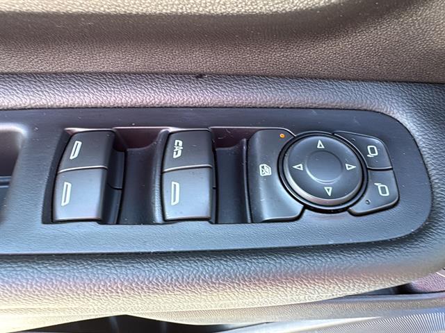 Used 2024 GMC Terrain - photo 29