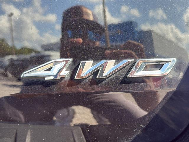 Used 2025 Ford Explorer - photo 15