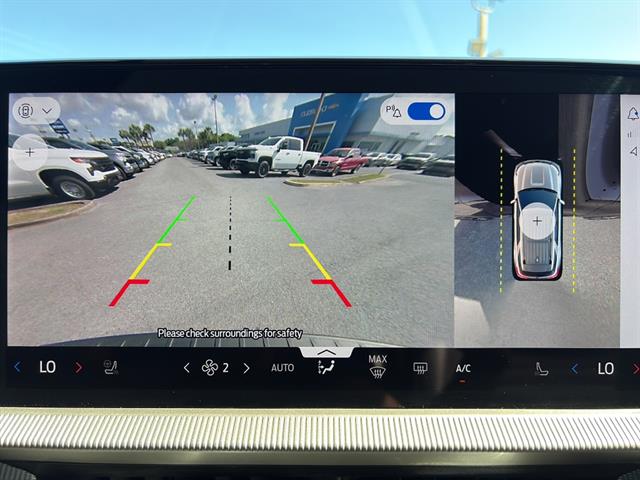 Used 2025 Ford Explorer - photo 29
