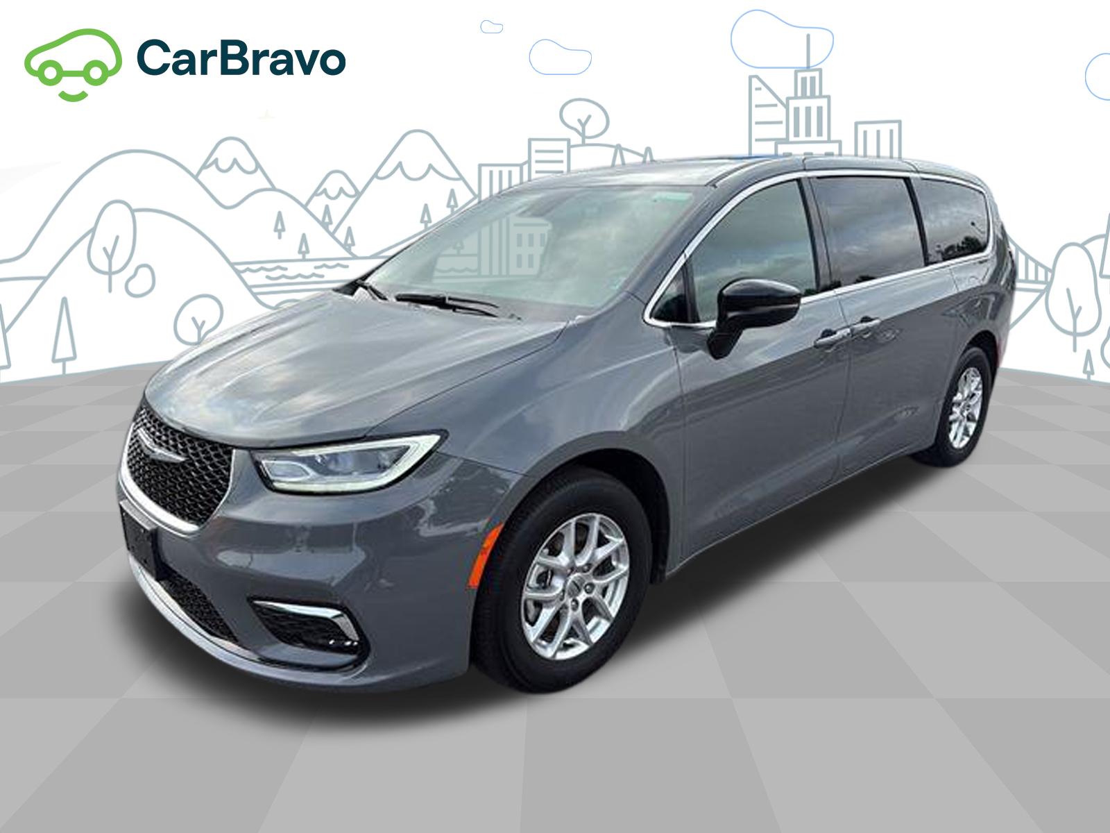 Used 2025 Chrysler Pacifica - photo 37