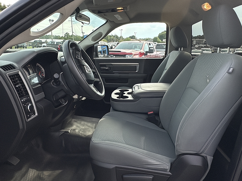 Used 2018 Ram 1500 - photo 16