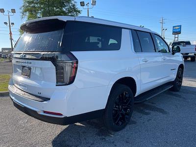 New 2025 Chevrolet Suburban LT SUV for sale #R165878 - photo 2