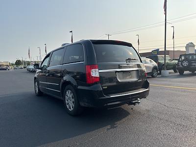 2014 Chrysler Town and Country FWD Minivan for sale #25J541B - photo 2