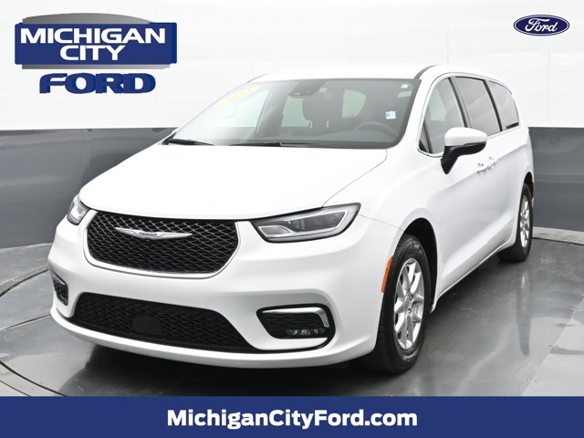 Used 2023 Chrysler Pacifica - photo 43