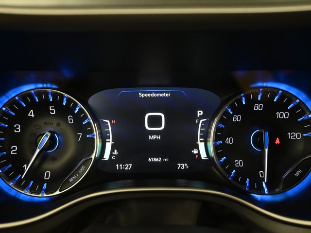 Used 2023 Chrysler Pacifica - photo 15