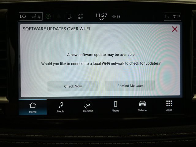 Used 2023 Chrysler Pacifica - photo 16
