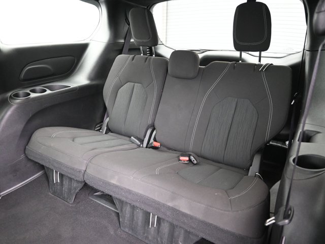 Used 2023 Chrysler Pacifica - photo 21