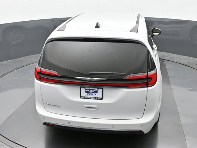 Used 2023 Chrysler Pacifica - photo 28