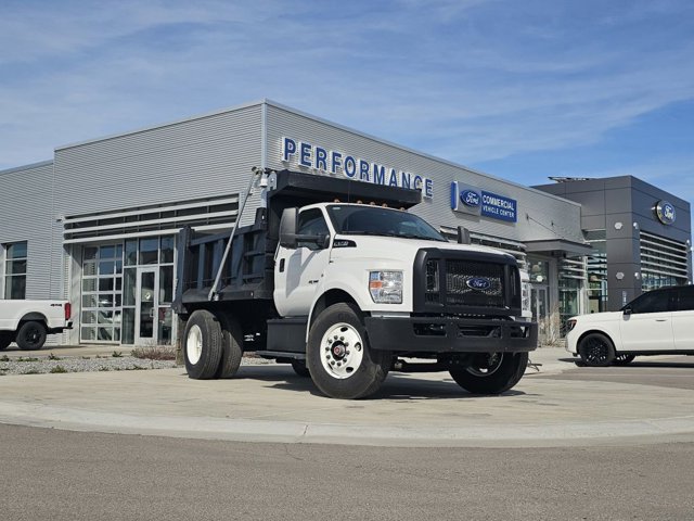 New 2025 Ford F-750 - photo 8