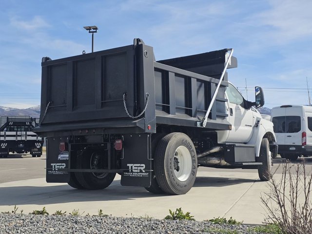 New 2025 Ford F-750 - photo 29