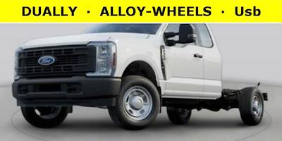 2026 Ford F-350 Super Cab DRW 4WD Cab Chassis for sale #42TEC90821 - photo 1