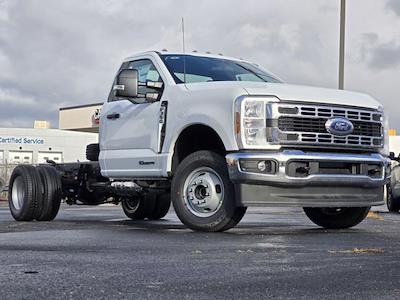 2026 Ford F-350 Regular Cab DRW 4WD Cab Chassis for sale #42TED47144 - photo 1