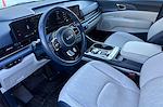 Used 2025 Kia Carnival EX Minivan for sale #GD0409A - photo 10