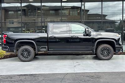 Used 2024 Chevrolet Silverado 3500 - photo 1