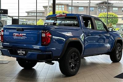 New 2025 GMC Canyon Elevation Crew Cab 4WD Pickup for sale #GD0627 - photo 2