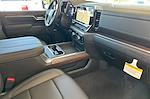New 2025 GMC Sierra 2500 SLT Crew Cab 4WD Pickup for sale #GD0636 - photo 13