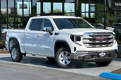 New 2025 GMC Sierra 1500 SLE Crew Cab 4WD Pickup for sale #GD0667 - photo 1