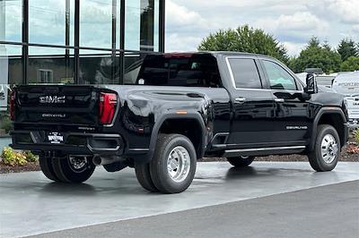 New 2025 GMC Sierra 3500 Denali Ultimate Crew Cab 4WD Pickup for sale #GD0705 - photo 2