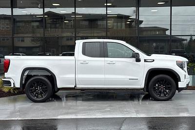 Used 2025 GMC Sierra 1500 - photo 1