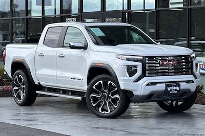 Used 2024 GMC Canyon - photo 1