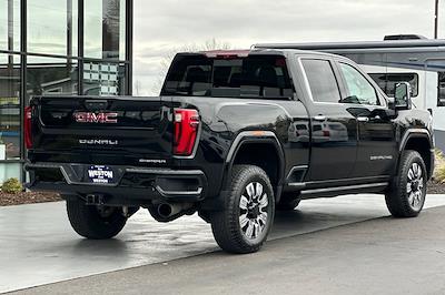 Used 2024 GMC Sierra 2500 - photo 1